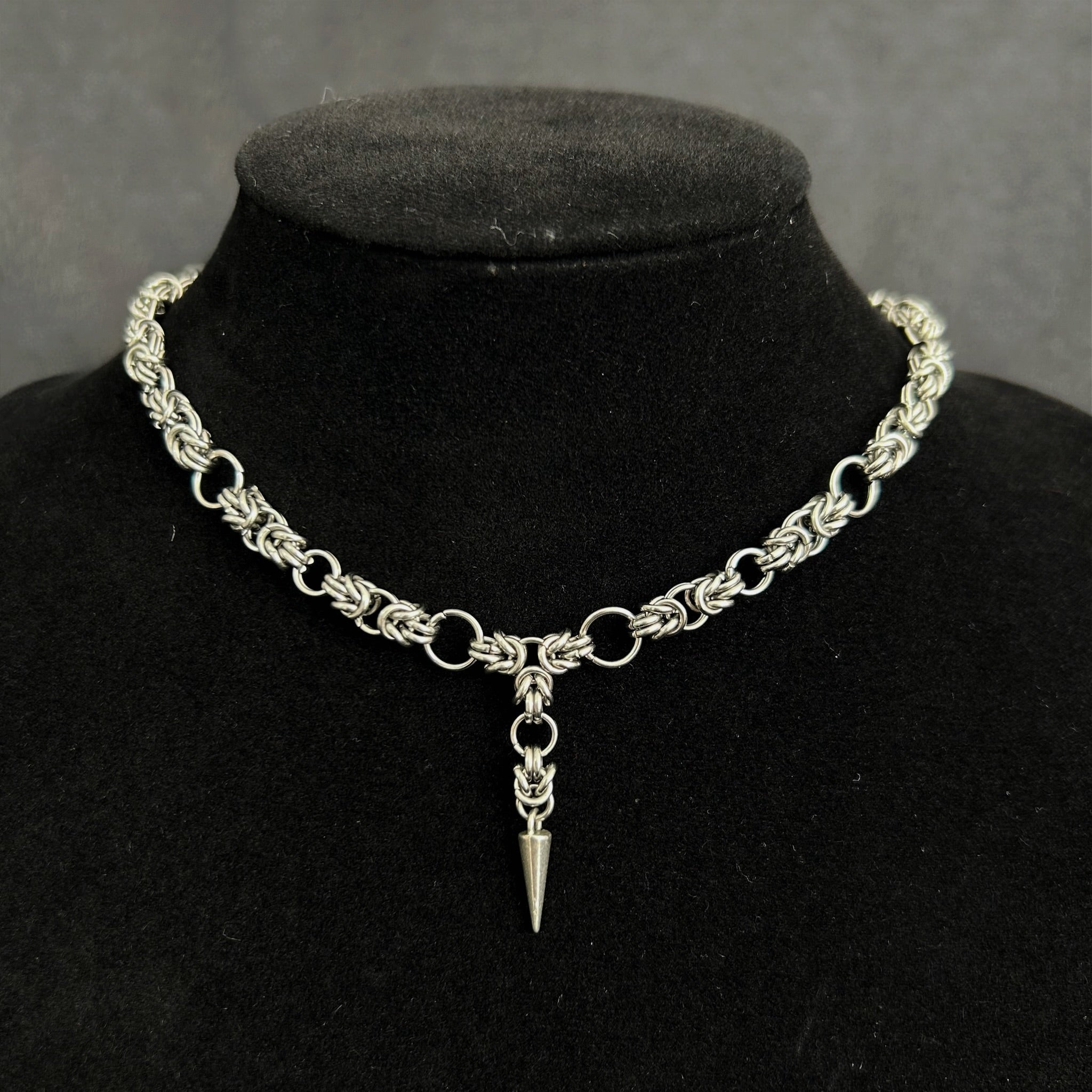Thorn Relics Necklace