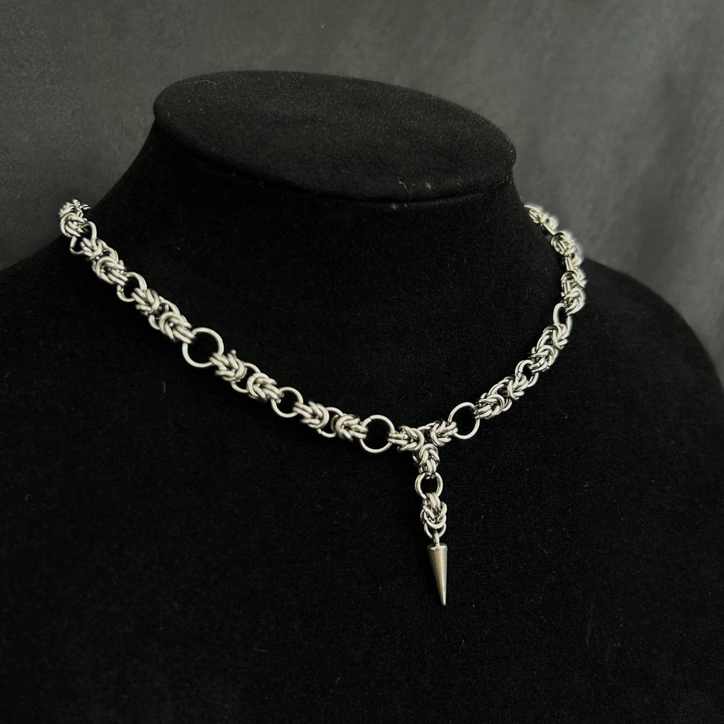Thorn Relics Necklace