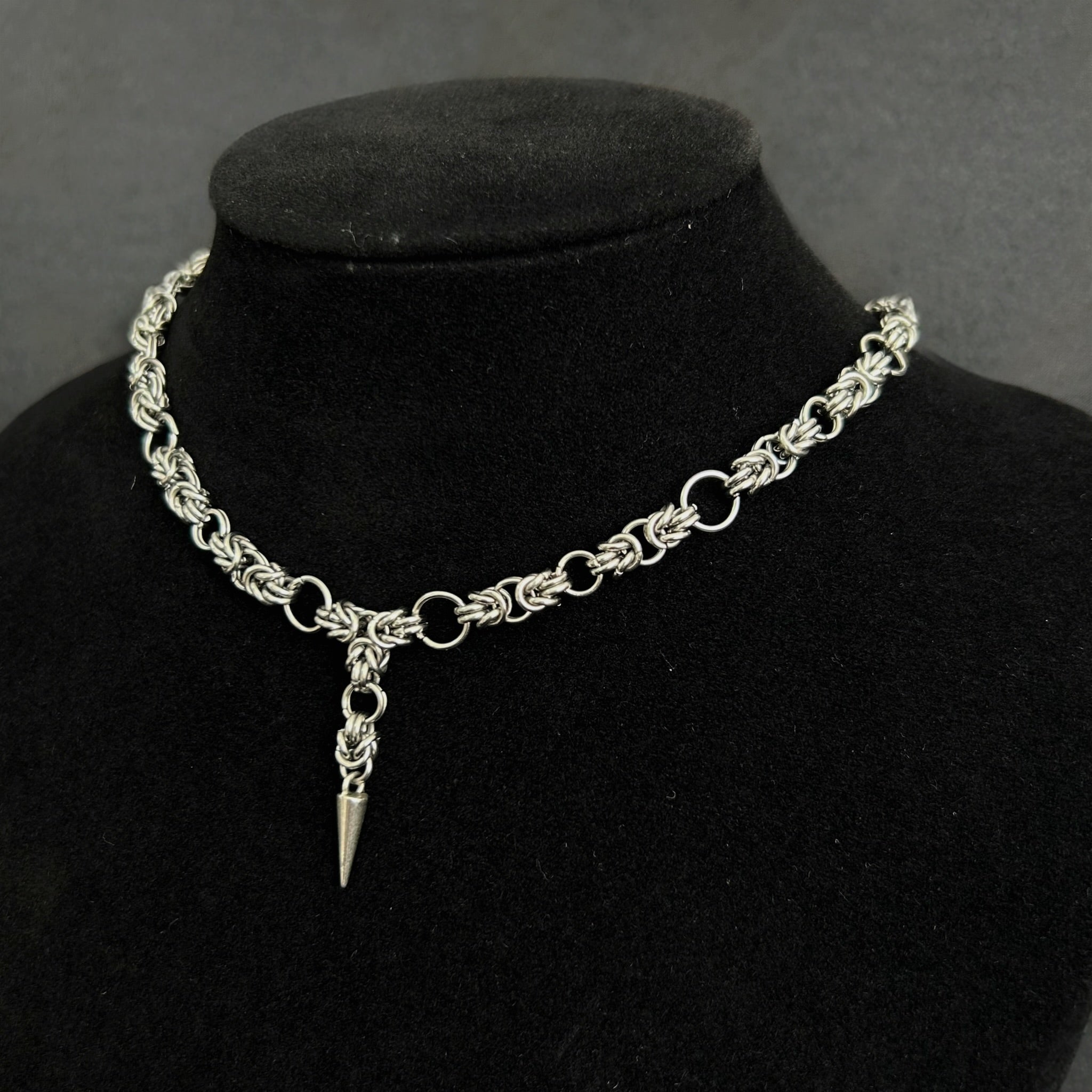 Thorn Relics Necklace